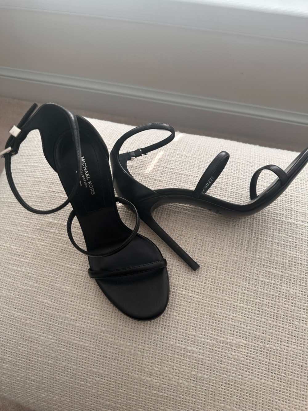 Michael Kors Black Triple-Strap Ankle Strap Heels - new never worn - Picture 3 of 4